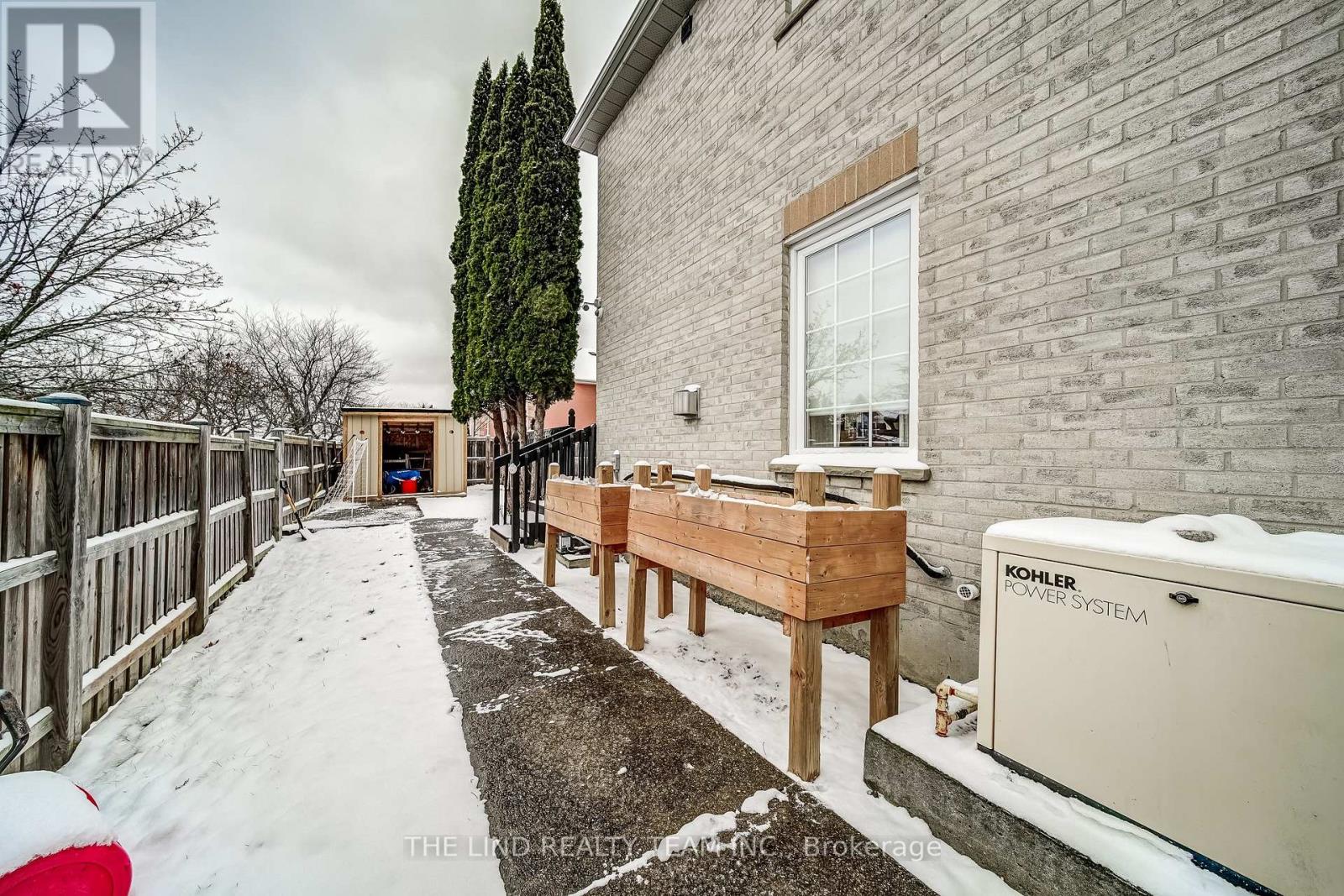 158 Dawlish Avenue, Aurora, Ontario  L4G 6R2 - Photo 43 - N12556516