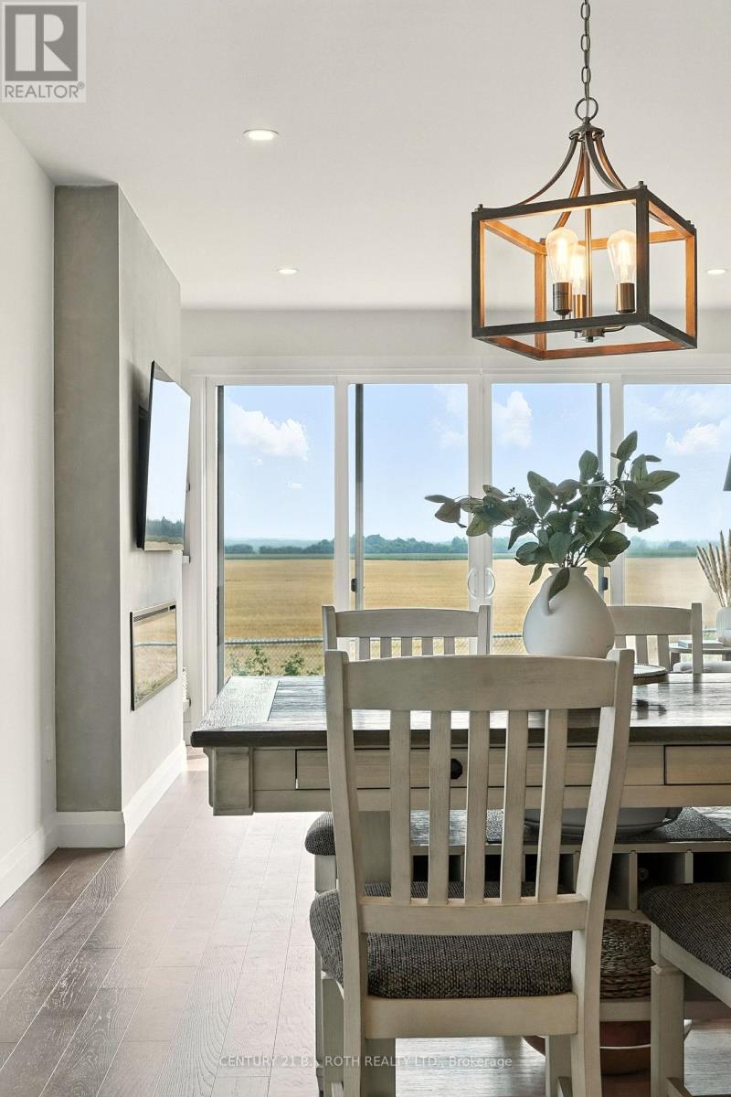 124 Ritchie Crescent, Springwater (Elmvale), Ontario  L0L 1P0 - Photo 16 - S12556352