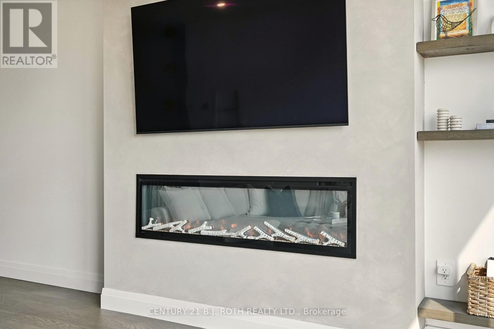 124 Ritchie Crescent, Springwater (Elmvale), Ontario  L0L 1P0 - Photo 23 - S12556352