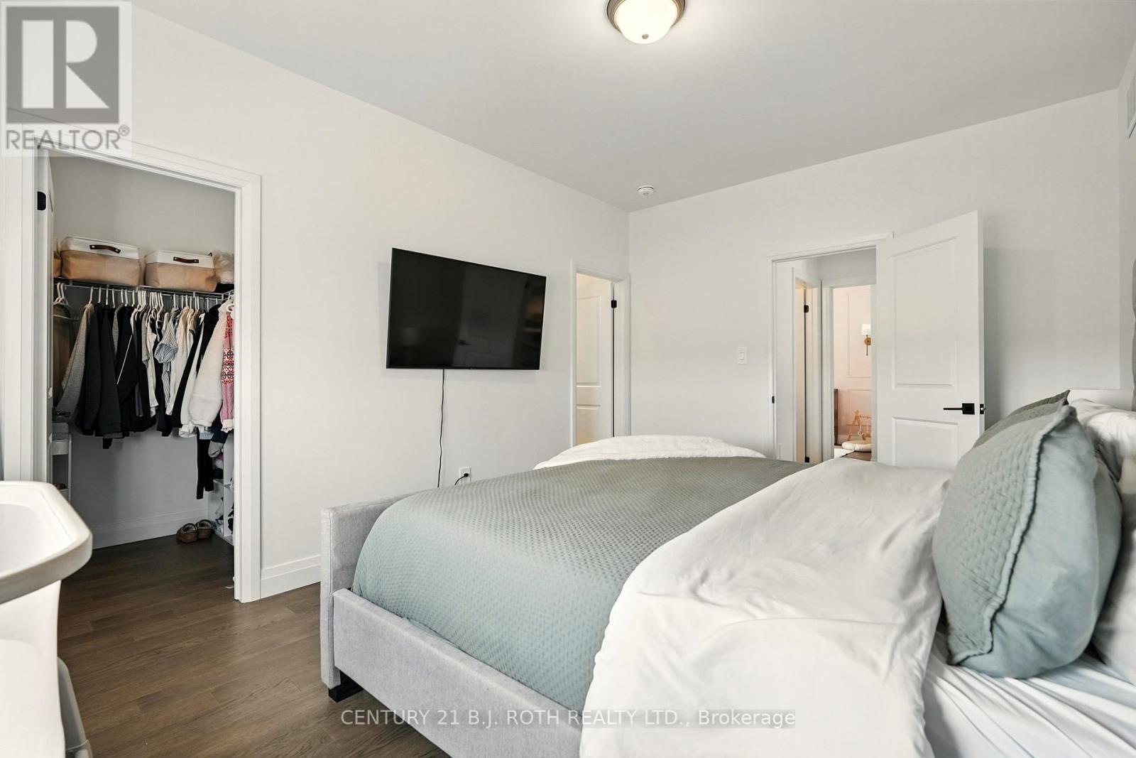 124 Ritchie Crescent, Springwater (Elmvale), Ontario  L0L 1P0 - Photo 26 - S12556352