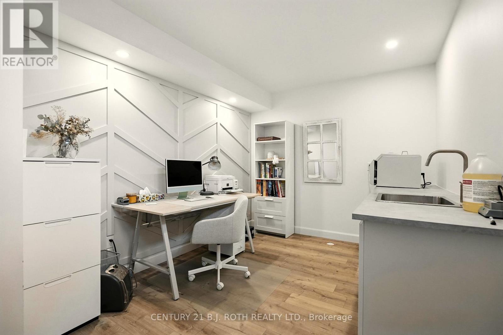 124 Ritchie Crescent, Springwater (Elmvale), Ontario  L0L 1P0 - Photo 34 - S12556352