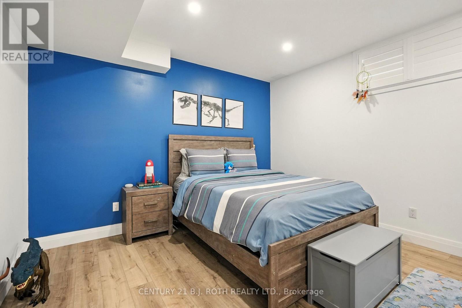 124 Ritchie Crescent, Springwater (Elmvale), Ontario  L0L 1P0 - Photo 35 - S12556352