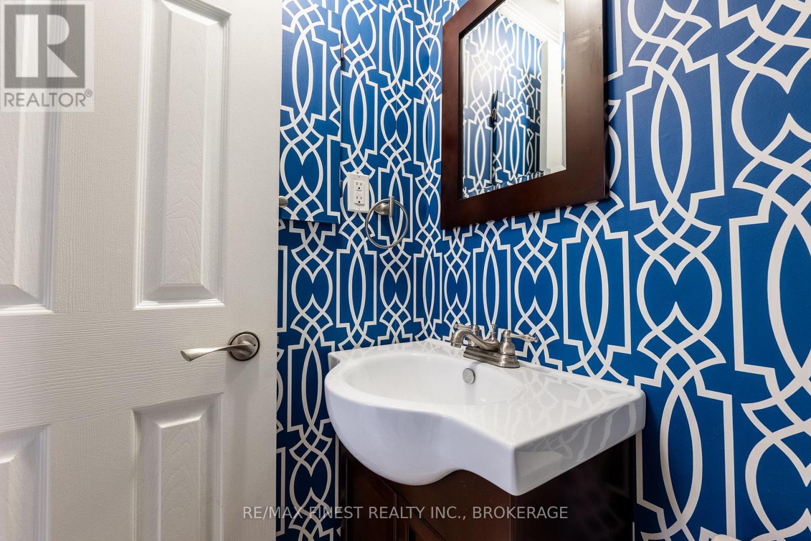 61 - 35 Coventry Crescent, Kingston, Ontario  K7M 7S8 - Photo 37 - X12556104