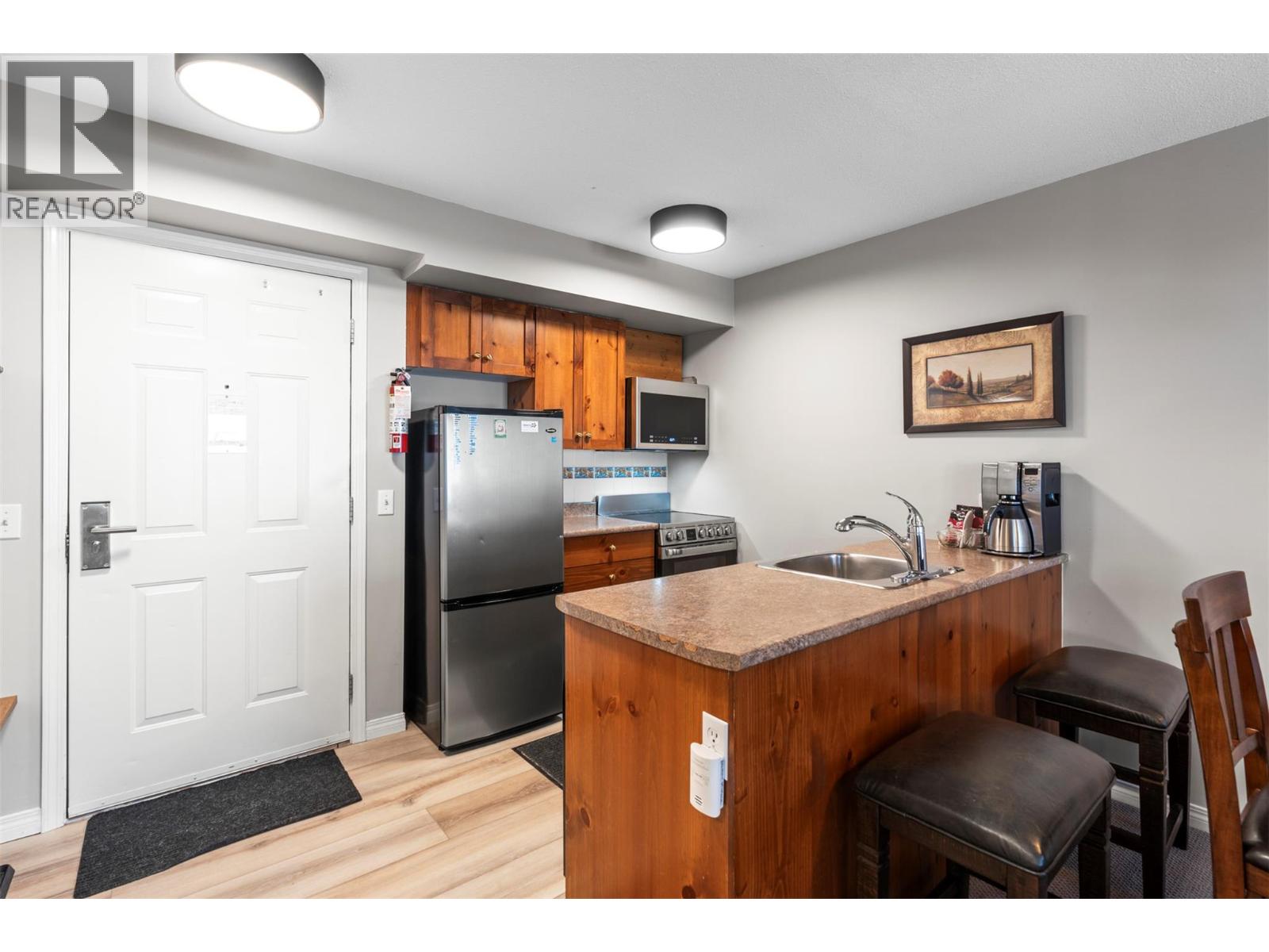 155 Silver Lode Lane Unit# 366, Vernon, British Columbia  V1B 3M1 - Photo 6 - 10366631