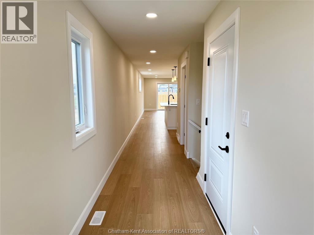 178 Ironwood Trail, Chatham, Ontario  N7M 0T3 - Photo 2 - 25023189