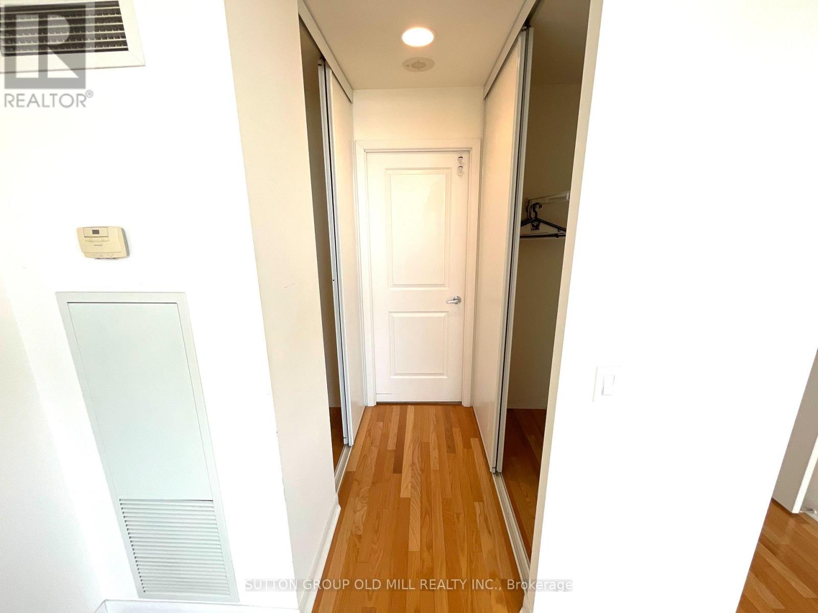 308 - 235 Sherway Gardens Road, Toronto, Ontario  M9C 0A2 - Photo 16 - W12556284