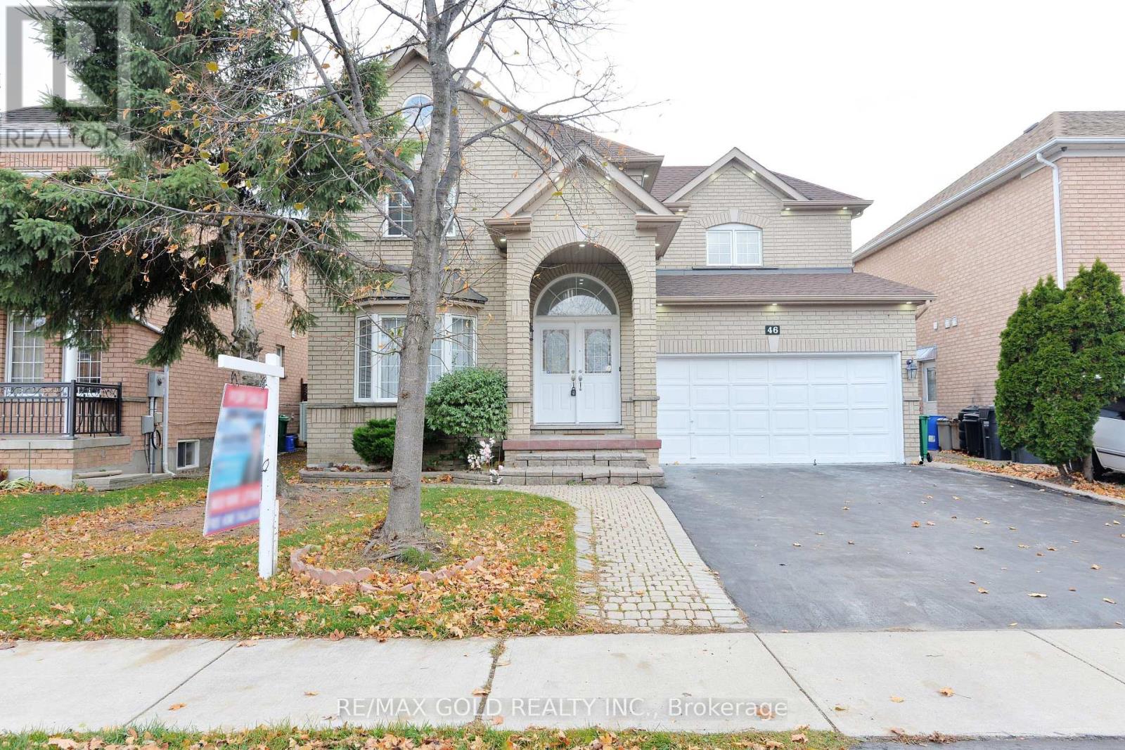 46 Mint Leaf Boulevard, Brampton, Ontario  L6Z 3B7 - Photo 2 - W12556332