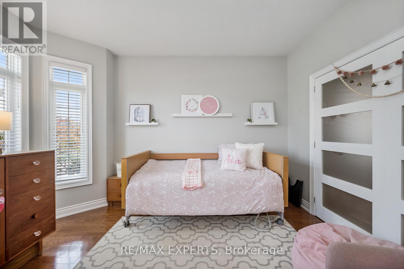 28 Dokkum Crescent, Brampton, Ontario  L6Z 4T6 - Photo 16 - W12556338