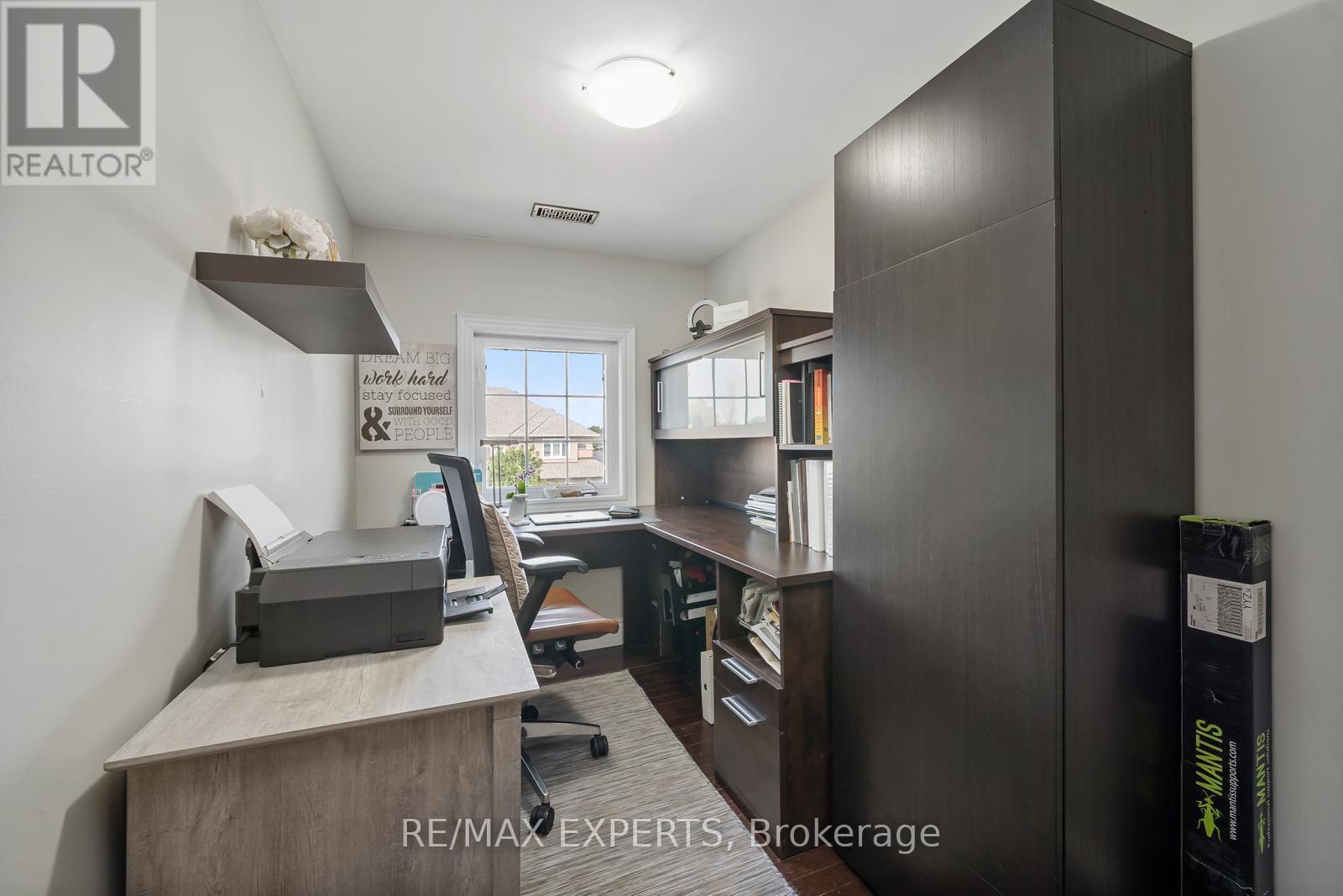 28 Dokkum Crescent, Brampton, Ontario  L6Z 4T6 - Photo 27 - W12556338