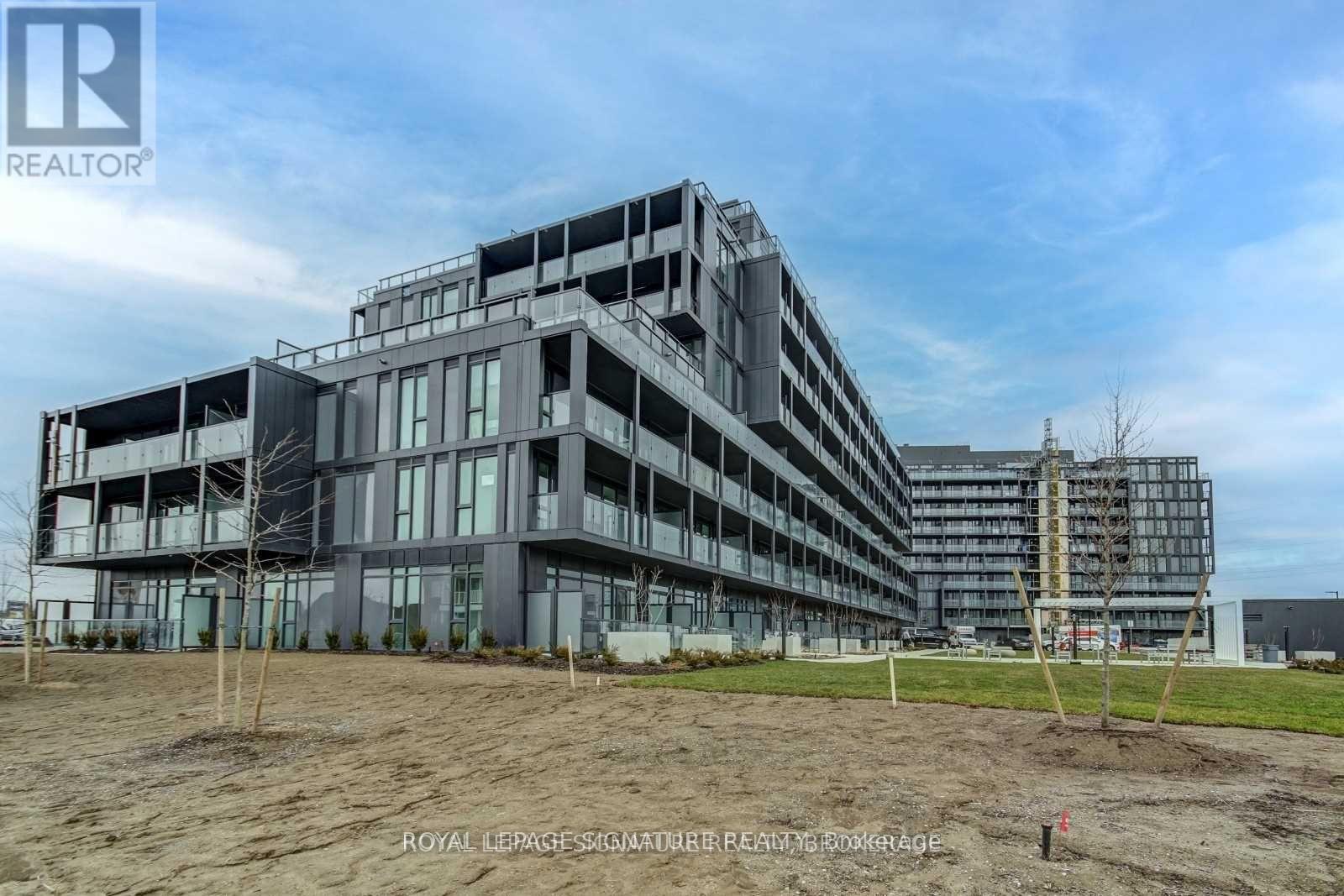 B603 - 3200 Dakota Common, Burlington, Ontario  L7M 2A8 - Photo 2 - W12556402