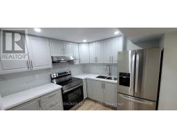 6 Banting Crescent, Brampton (Fletcher'S West), Ca