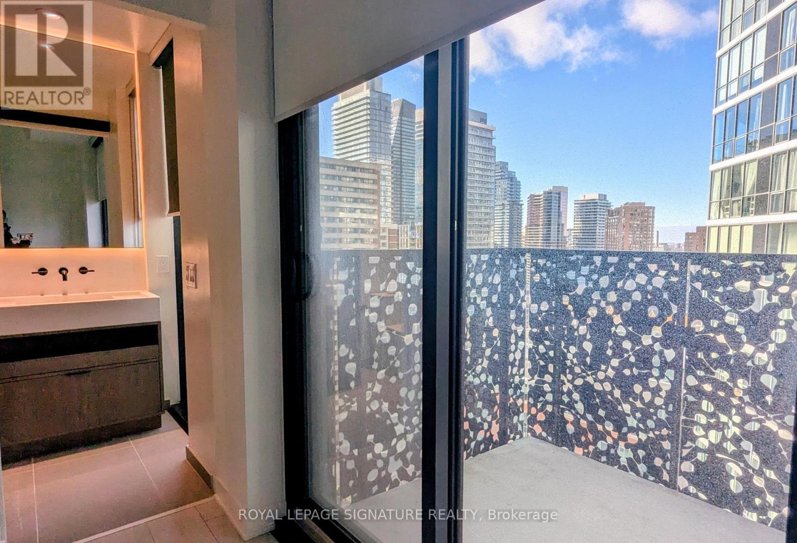 1706 - 55 Charles Street E, Toronto, Ontario M4Y 1S9 - Photo 20 - C12554508