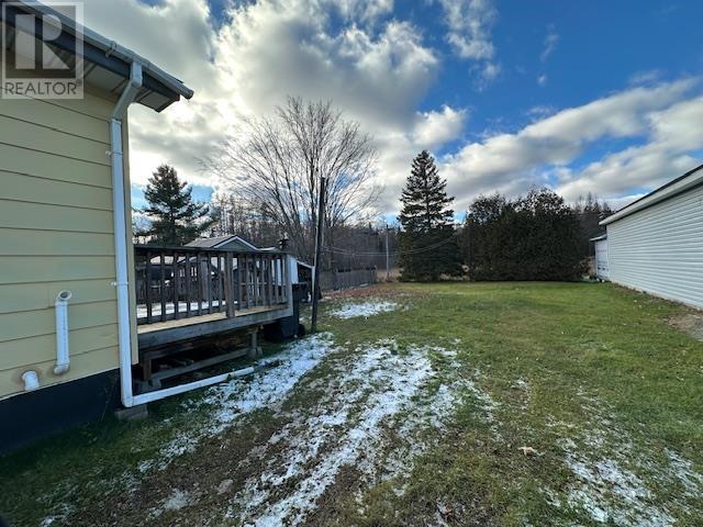 69 Manitou Dr, Sault Ste. Marie, Ontario  P6B 5K4 - Photo 2 - SM253300