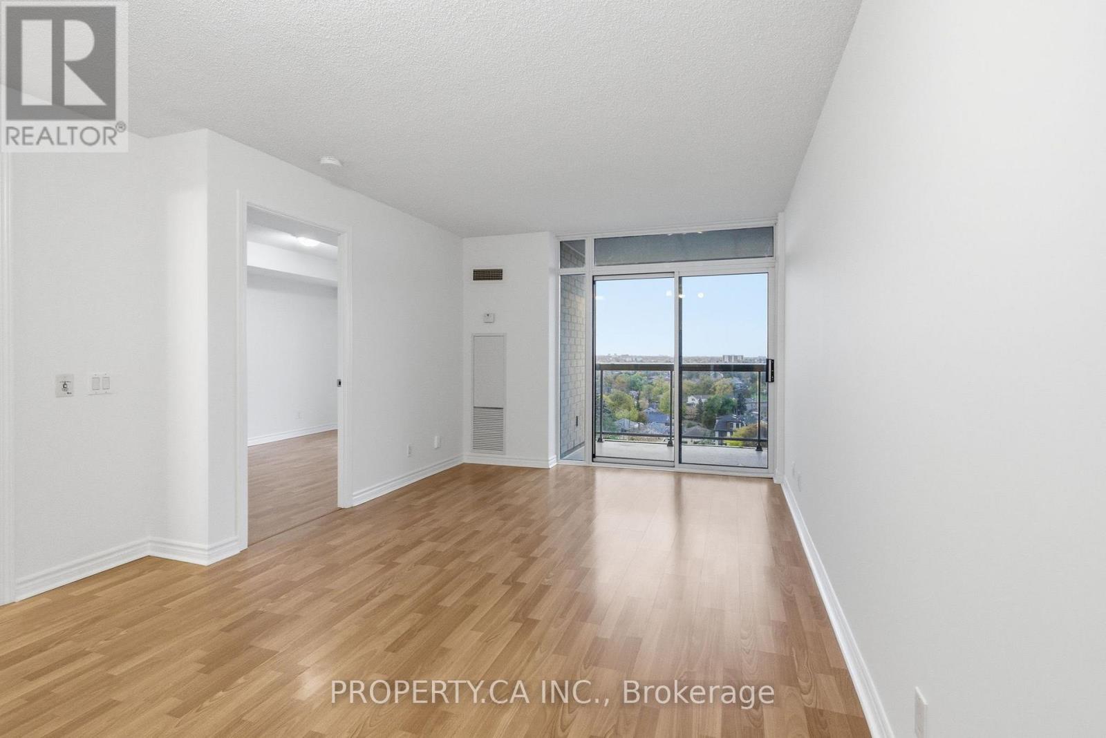 924 - 18 Mondeo Drive, Toronto, Ontario  M1P 5C8 - Photo 11 - E12526760