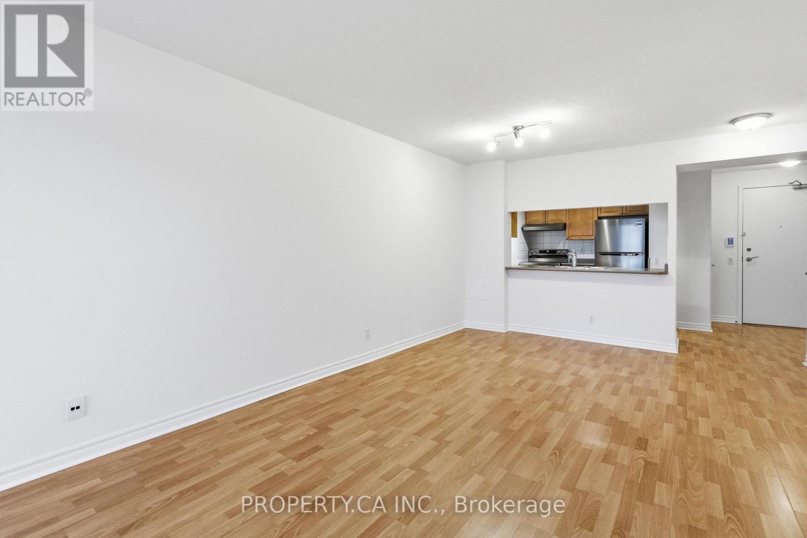 924 - 18 Mondeo Drive, Toronto, Ontario  M1P 5C8 - Photo 13 - E12526760