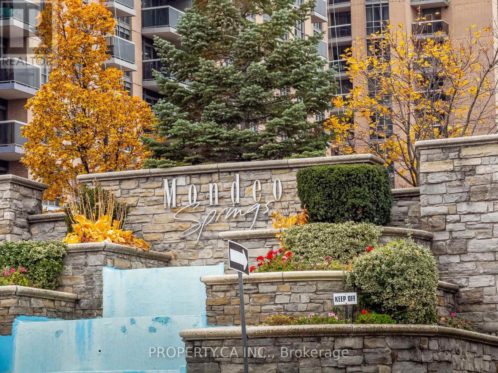 924 - 18 Mondeo Drive, Toronto, Ontario  M1P 5C8 - Photo 6 - E12526760