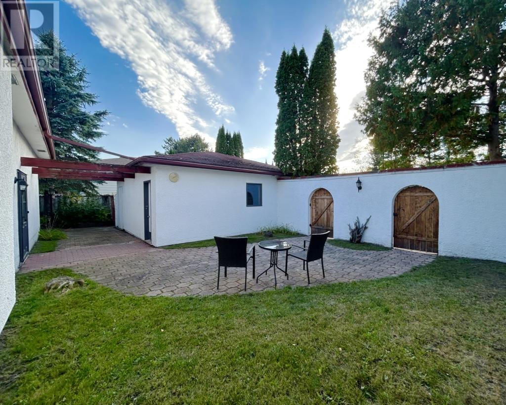 502 Flinders Avenue, Fort Frances, Ontario  P9A 3S4 - Photo 4 - TB253499