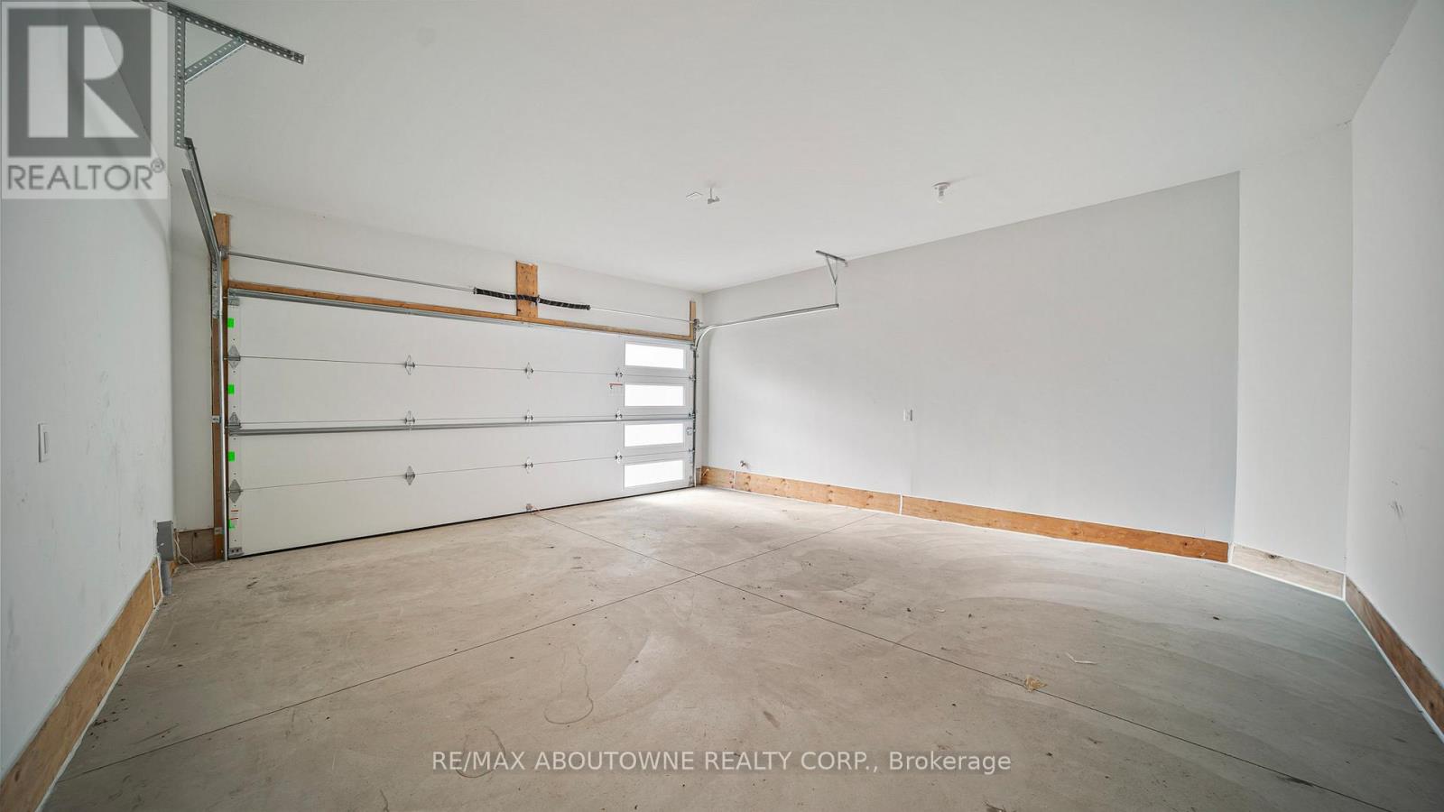 5 Wilson Drive, Thorold, Ontario  L2V 0M3 - Photo 35 - X12556274