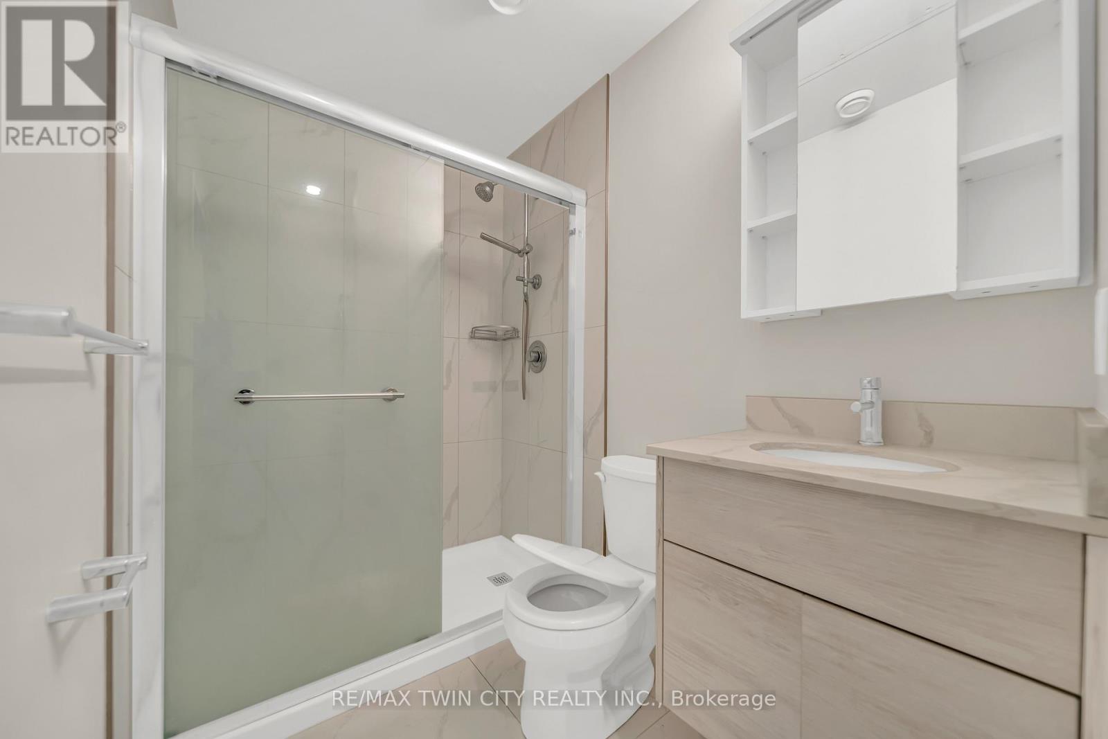 2404 - 60 Frederick Street, Kitchener, Ontario  N2H 0C7 - Photo 21 - X12556312