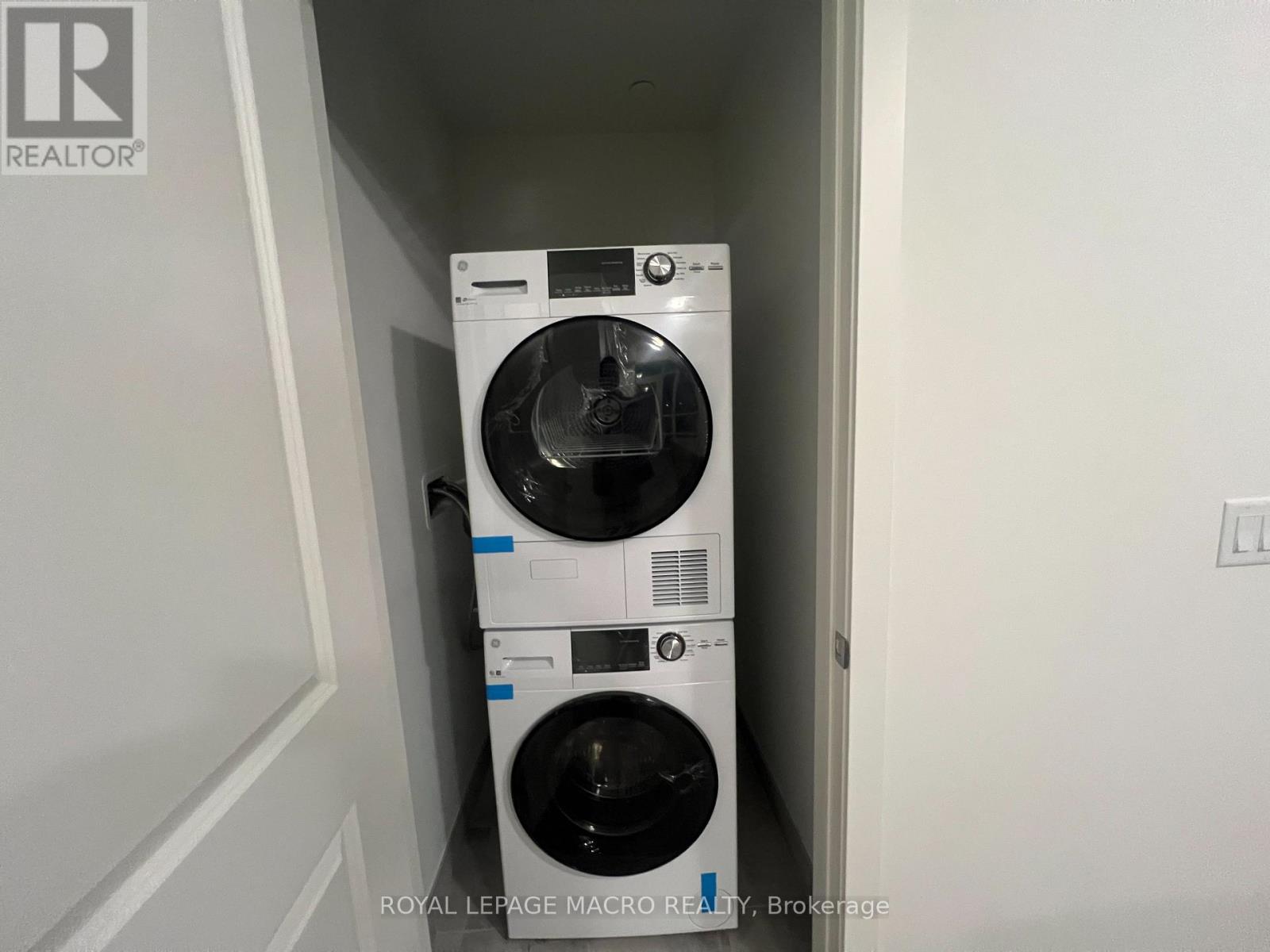 428 - 461 Green Road, Hamilton, Ontario  L8E 5B4 - Photo 18 - X12556356