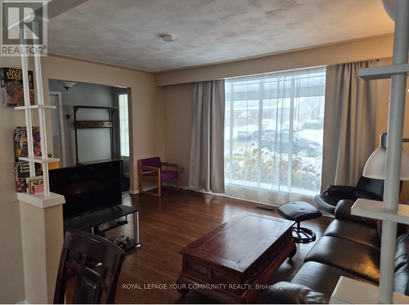 557 Glen Manor Boulevard, Waterloo, Ontario  N2L 4T7 - Photo 12 - X12556476