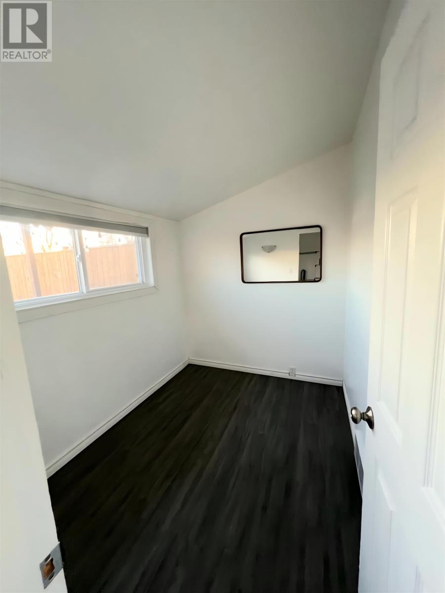 1724 Crawford Ave, Thunder Bay, Ontario  P7E 3E6 - Photo 14 - TB253507