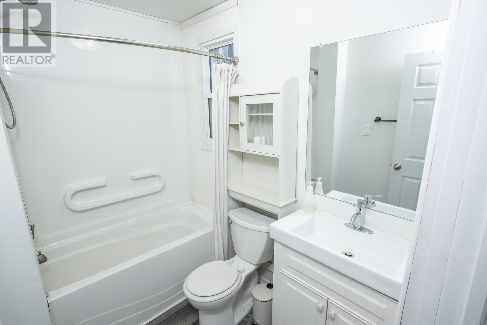 1724 Crawford Ave, Thunder Bay, Ontario  P7E 3E6 - Photo 16 - TB253507