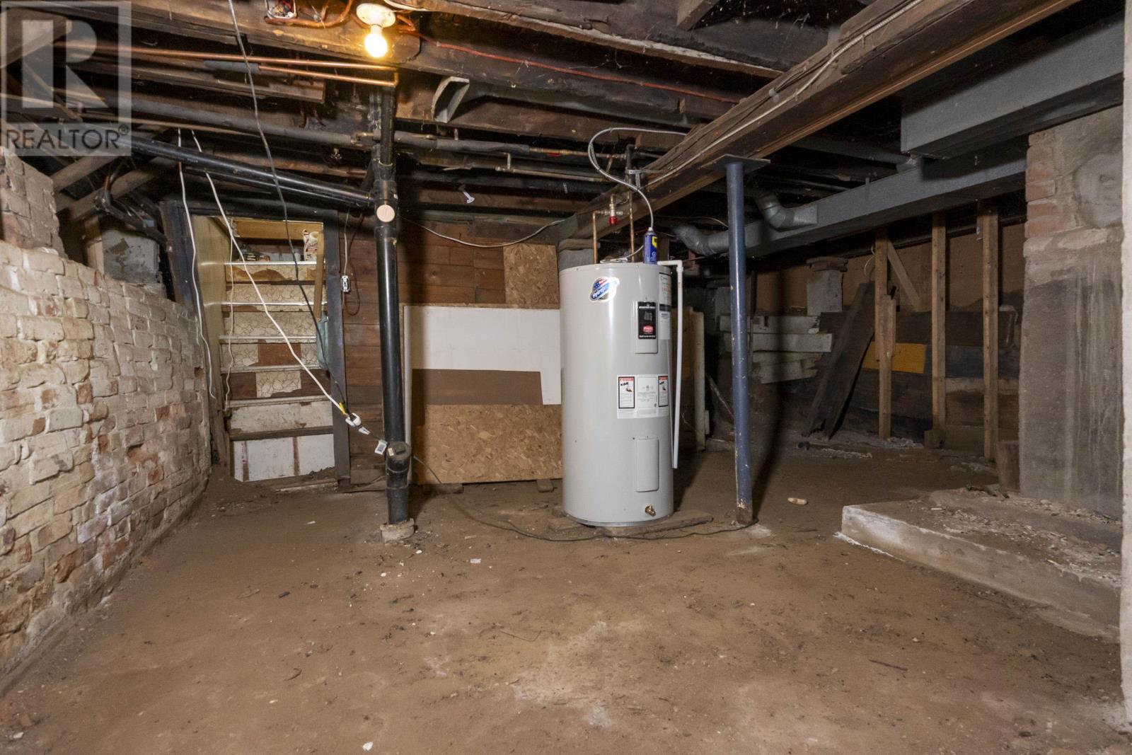 1724 Crawford Ave, Thunder Bay, Ontario  P7E 3E6 - Photo 21 - TB253507