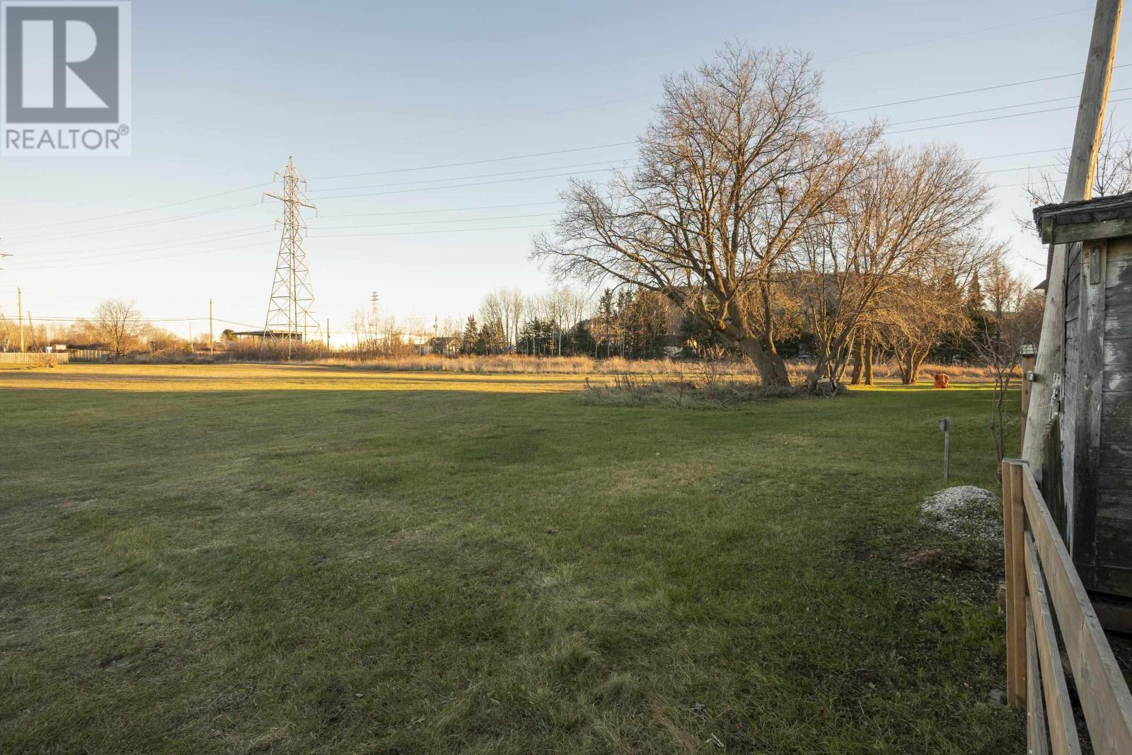 1724 Crawford Ave, Thunder Bay, Ontario  P7E 3E6 - Photo 33 - TB253507