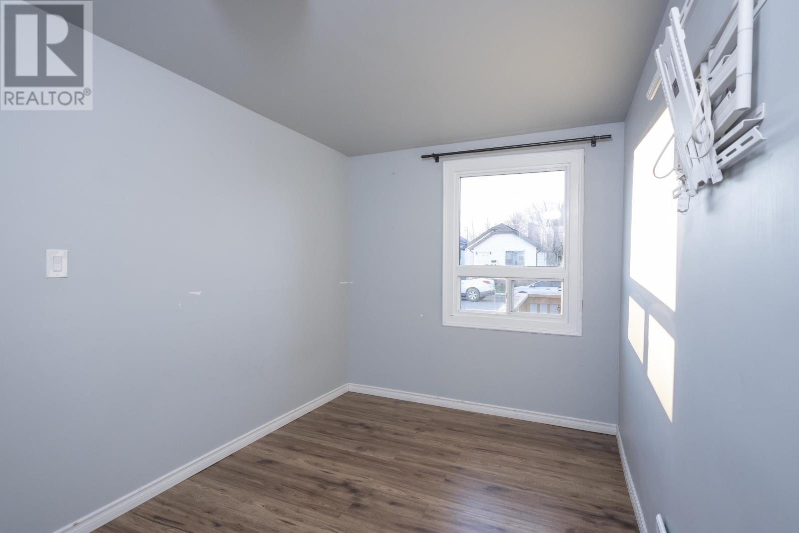 1724 Crawford Ave, Thunder Bay, Ontario  P7E 3E6 - Photo 6 - TB253507