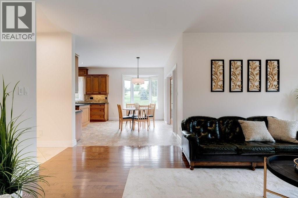 17 Tews Lane, Dundas, Ontario  L9H 7N4 - Photo 16 - 40789150