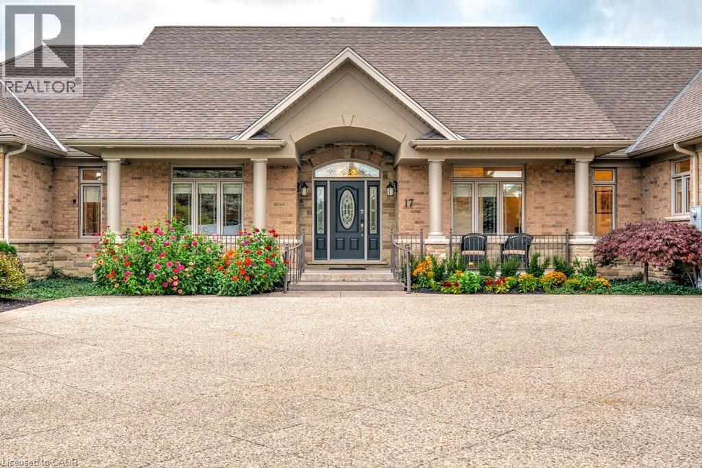 17 Tews Lane, Dundas, Ontario  L9H 7N4 - Photo 3 - 40789150