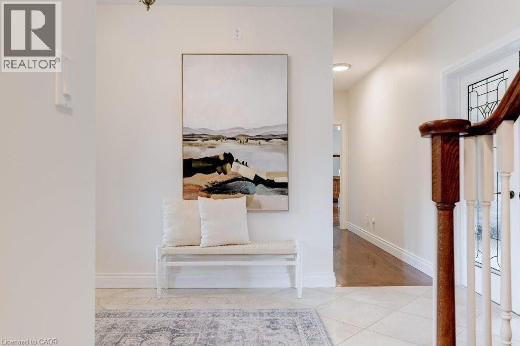 17 Tews Lane, Dundas, Ontario  L9H 7N4 - Photo 6 - 40789150