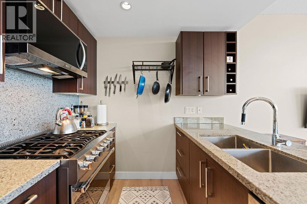 1708 168 W 1st Avenue, Vancouver, British Columbia  V5Y 0H6 - Photo 8 - R3068431