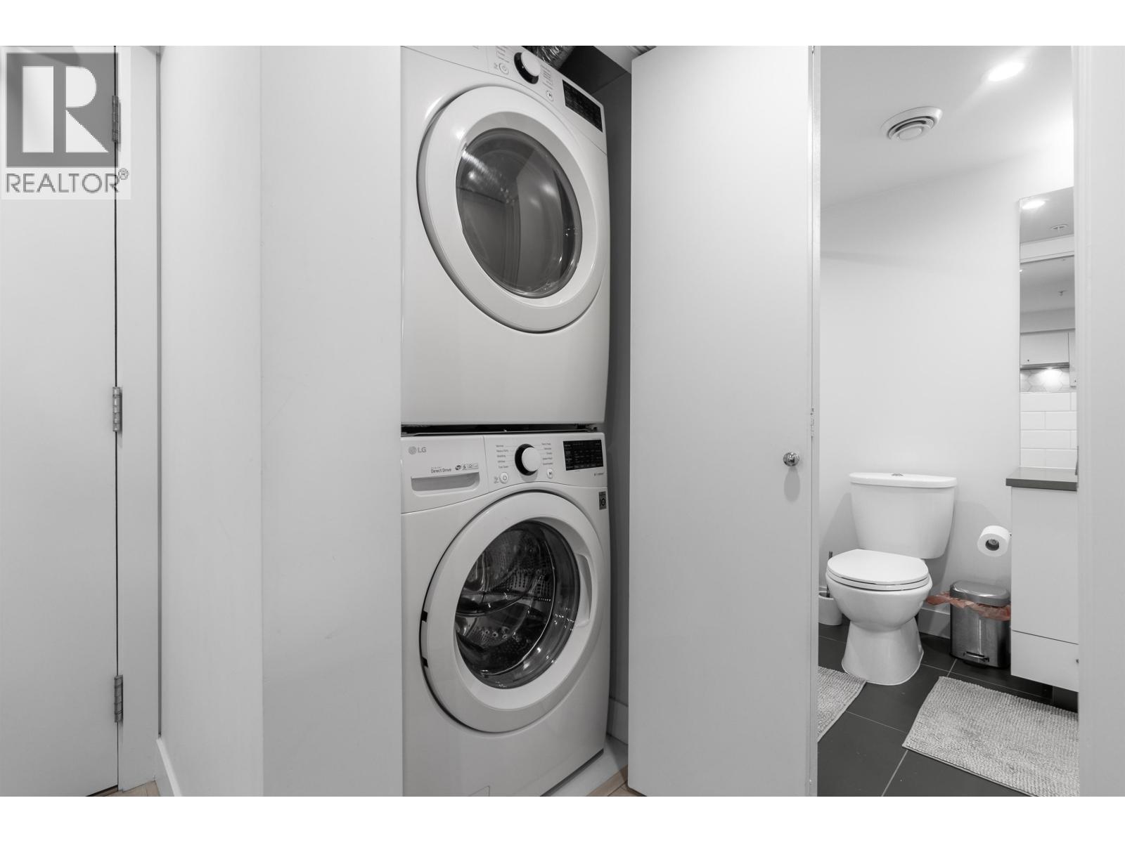 406 1519 Crown Street, North Vancouver, British Columbia  V7J 1G6 - Photo 18 - R3068438