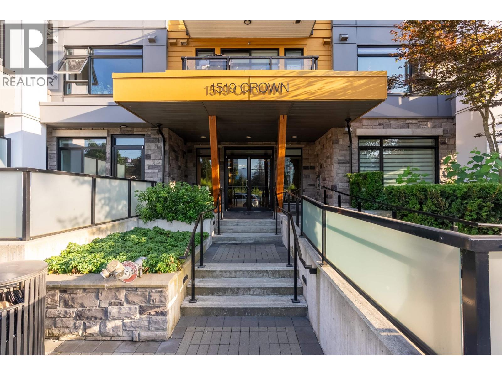 406 1519 Crown Street, North Vancouver, British Columbia  V7J 1G6 - Photo 24 - R3068438