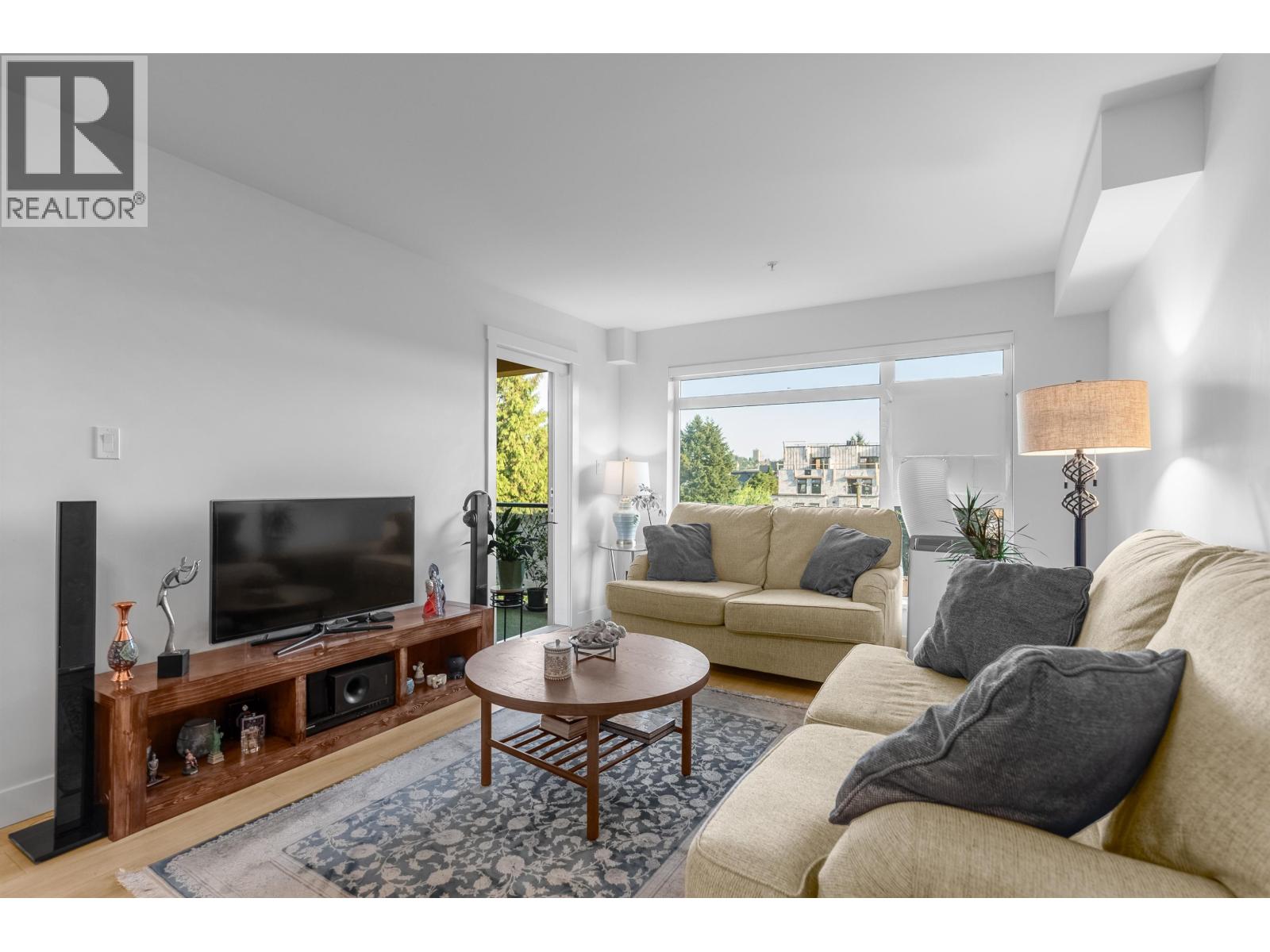 406 1519 Crown Street, North Vancouver, British Columbia  V7J 1G6 - Photo 6 - R3068438