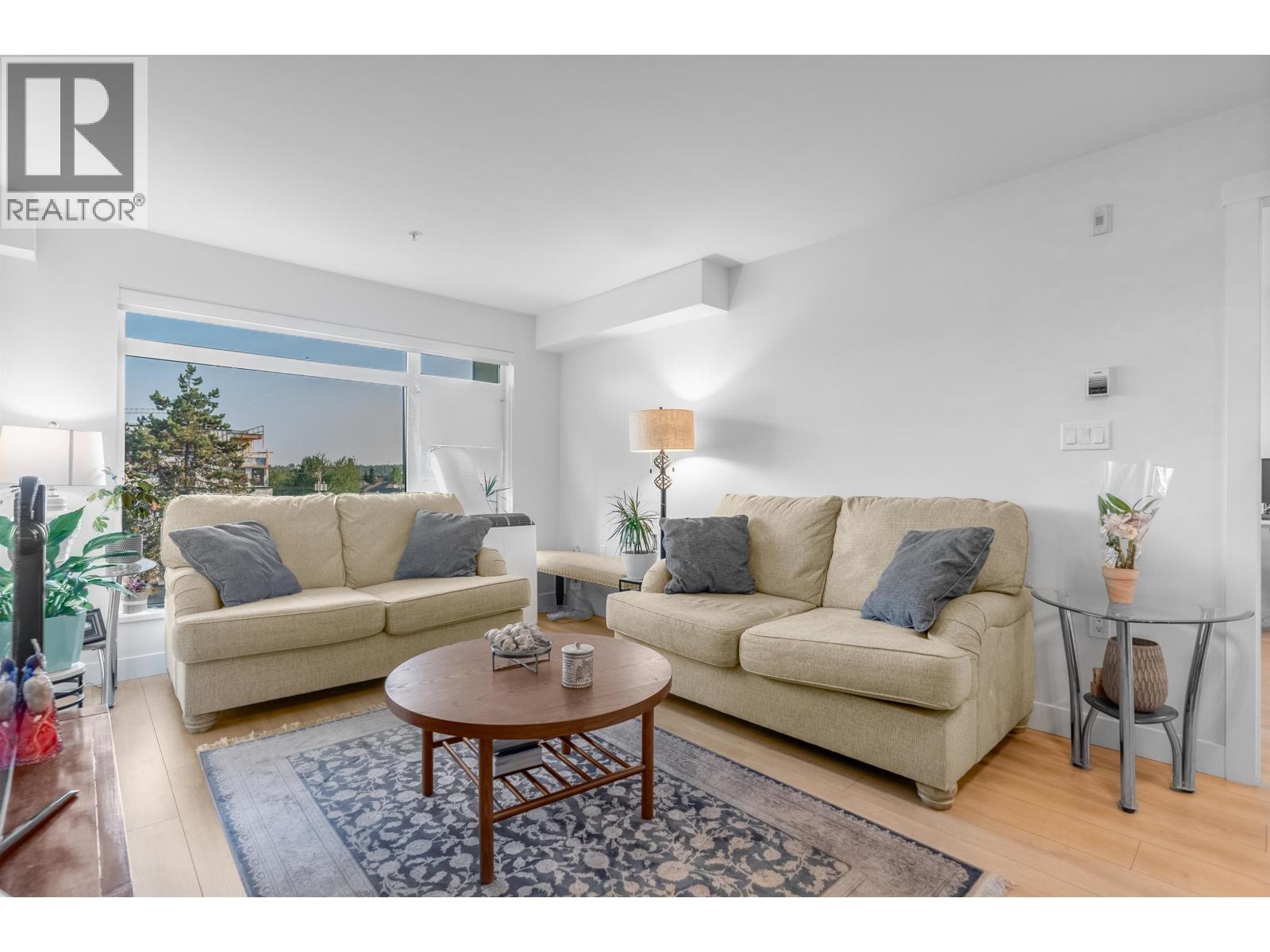 406 1519 Crown Street, North Vancouver, British Columbia  V7J 1G6 - Photo 7 - R3068438