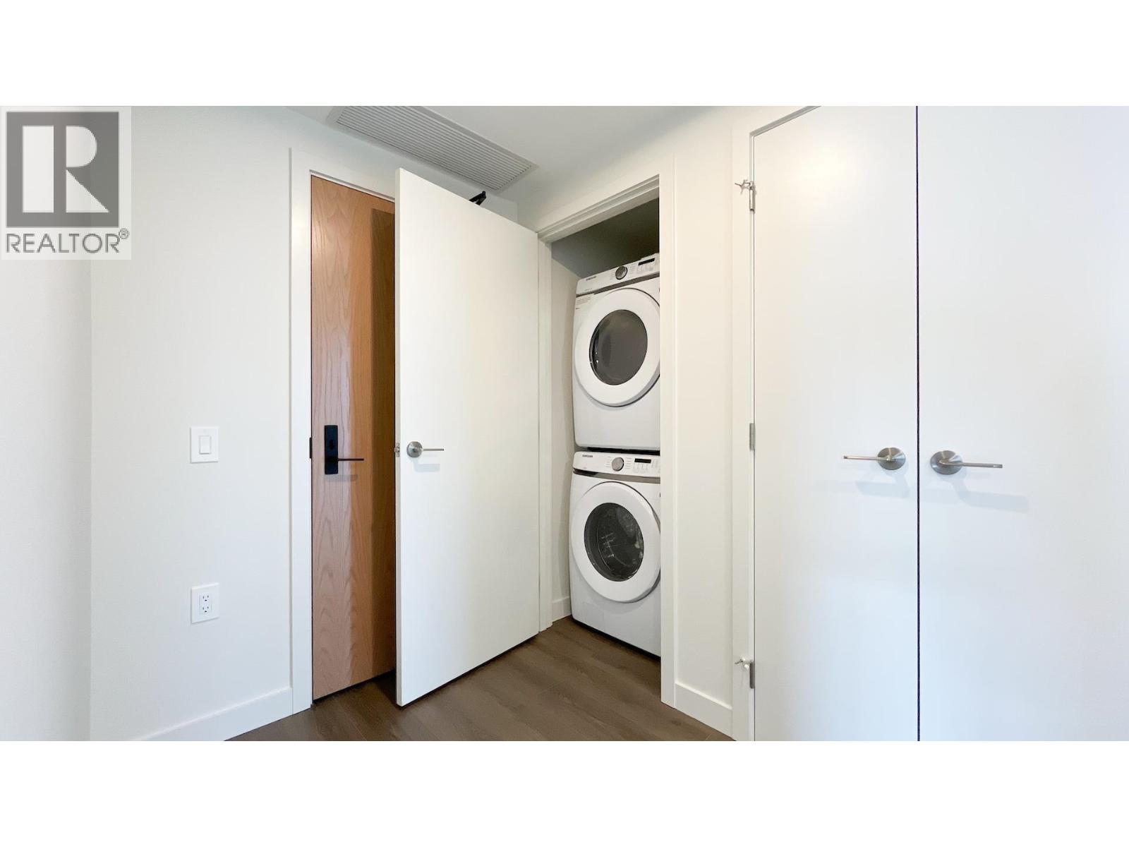 3908 5987 Wilson Avenue, Burnaby, British Columbia  V5H 0L7 - Photo 16 - R3068448