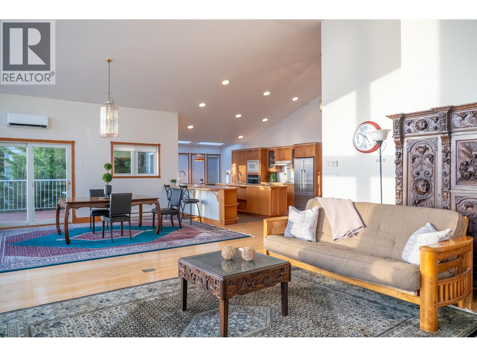 37189 Schooner Way, Pender Island, British Columbia  V0N 2M2 - Photo 19 - R3068451