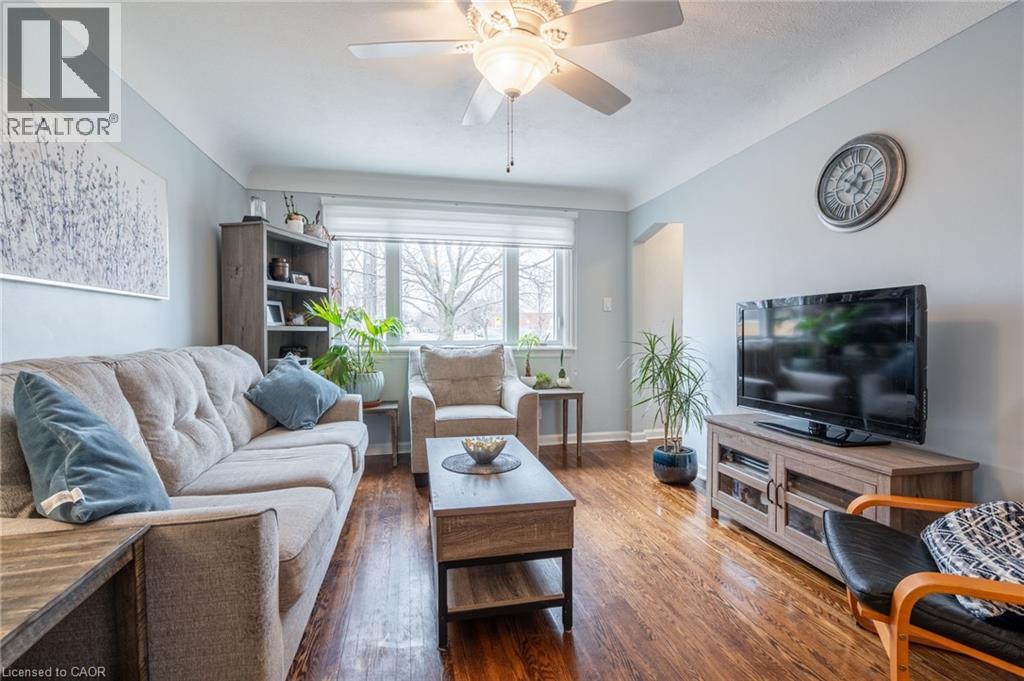 1061 Central Avenue, Hamilton, Ontario  L8K 1N3 - Photo 12 - 40709284