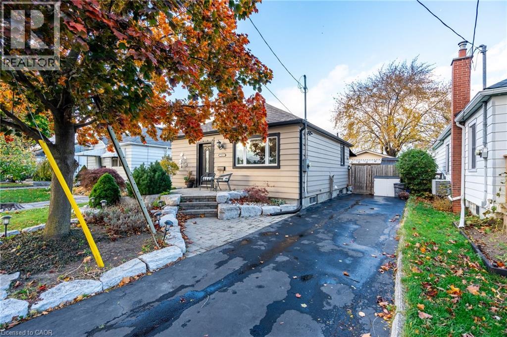 1061 CENTRAL Avenue, Hamilton, Ontario