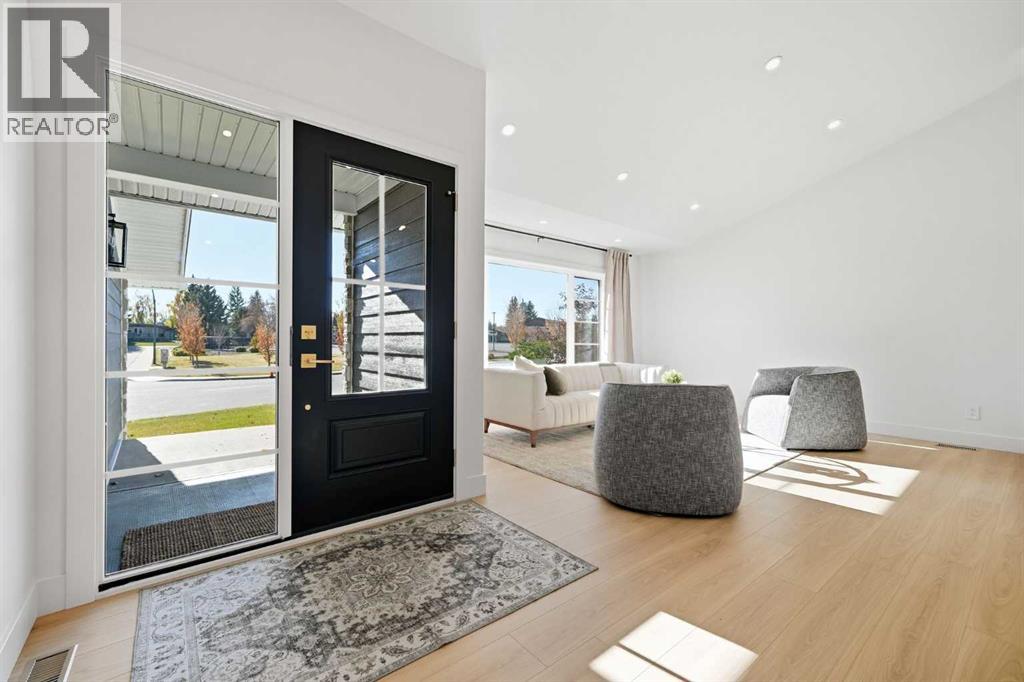 1016 Mapleglade Drive Se, Calgary, Alberta  T2G 2G6 - Photo 19 - A2265542