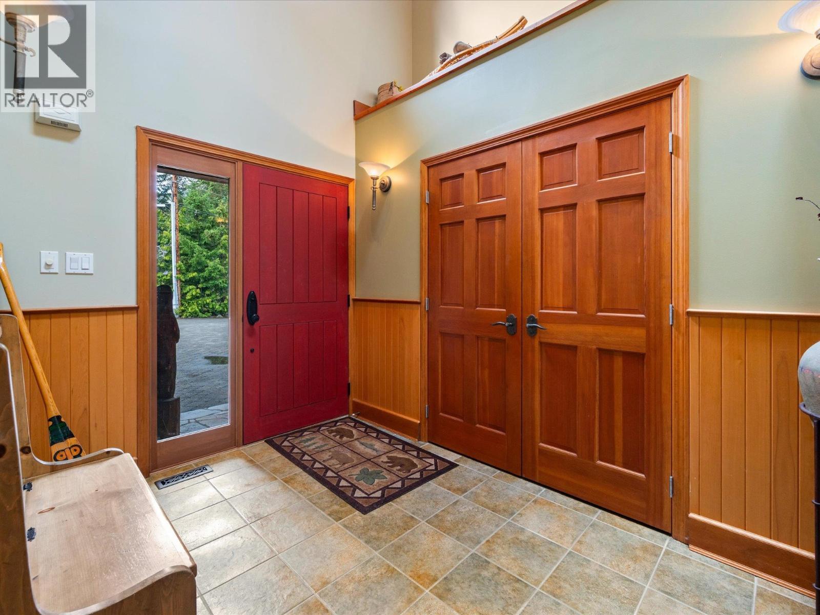 9297 Lakeshore Drive, Whistler, British Columbia  V8E 0G6 - Photo 20 - R3024347