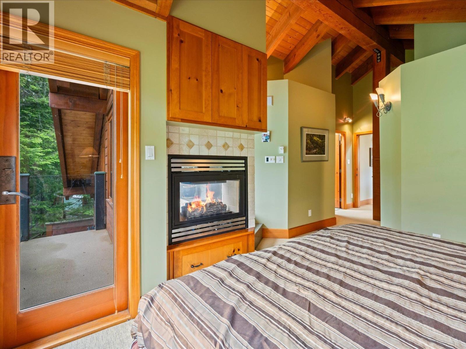 9297 Lakeshore Drive, Whistler, British Columbia  V8E 0G6 - Photo 23 - R3024347