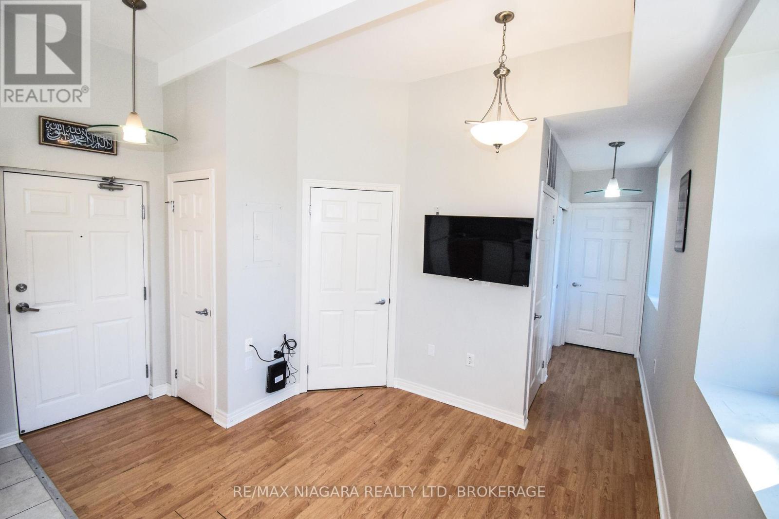 114 - 6365 Drummond Road, Niagara Falls, Ontario  L2G 4N1 - Photo 15 - X12401032