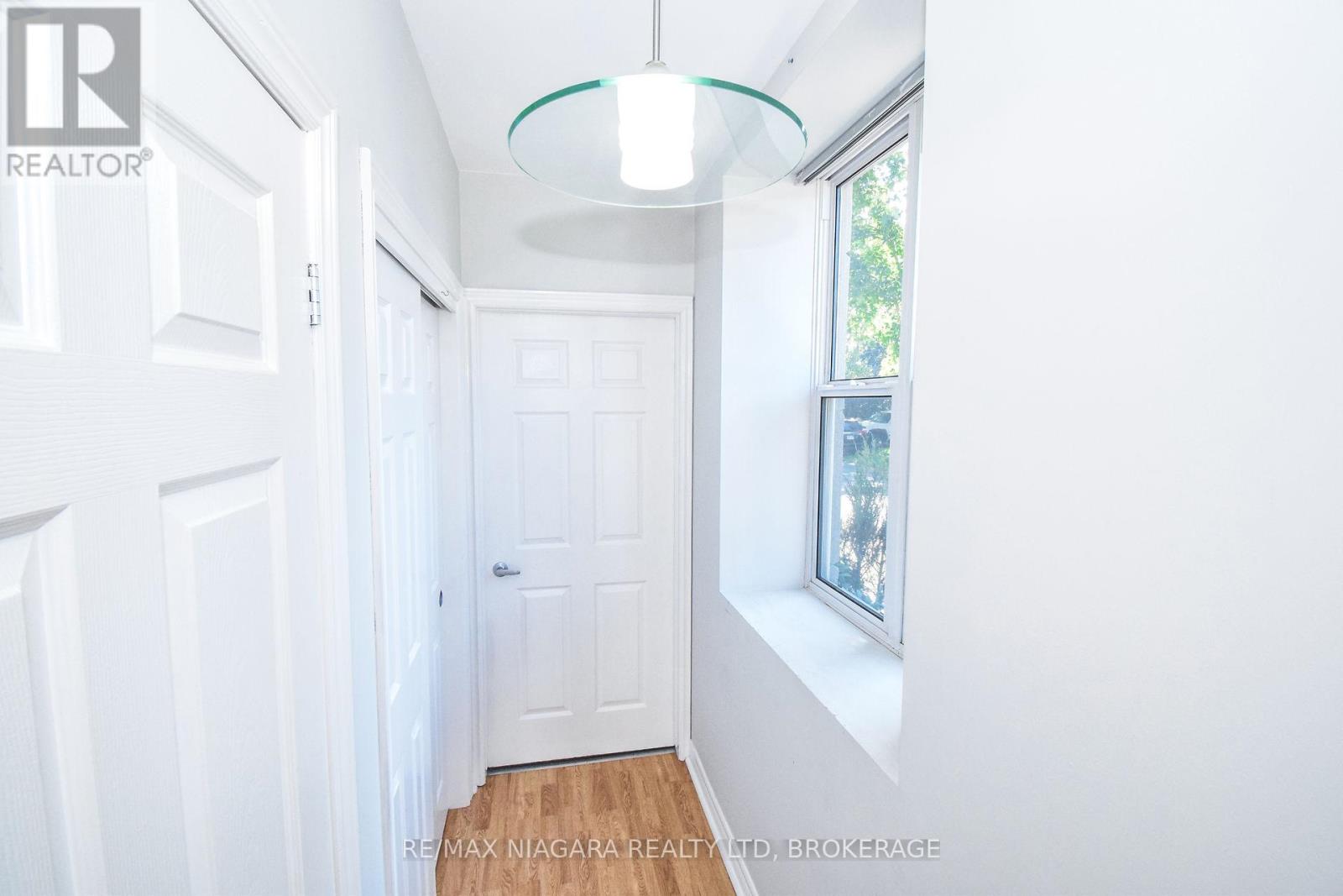 114 - 6365 Drummond Road, Niagara Falls, Ontario  L2G 4N1 - Photo 17 - X12401032