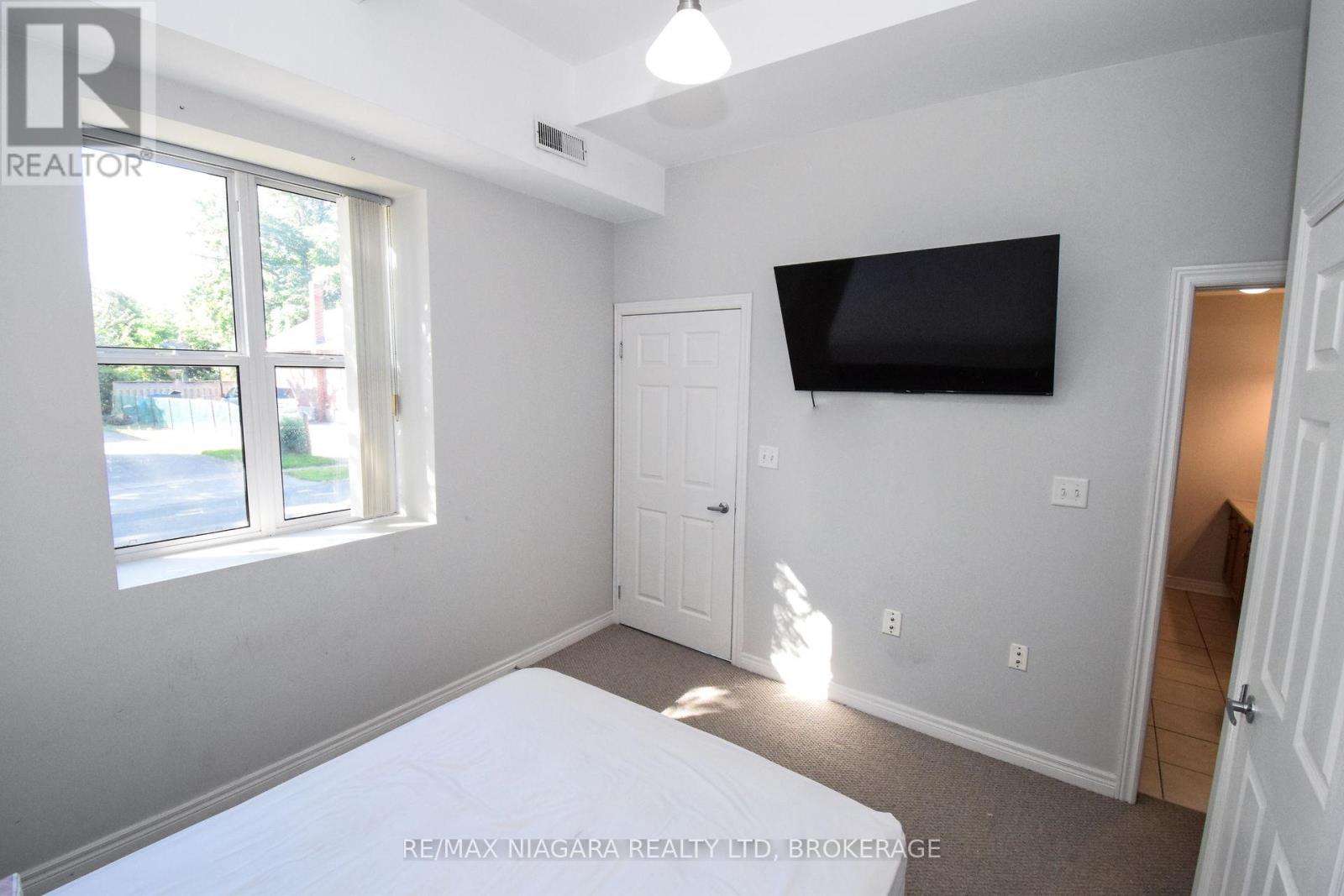 114 - 6365 Drummond Road, Niagara Falls, Ontario  L2G 4N1 - Photo 23 - X12401032