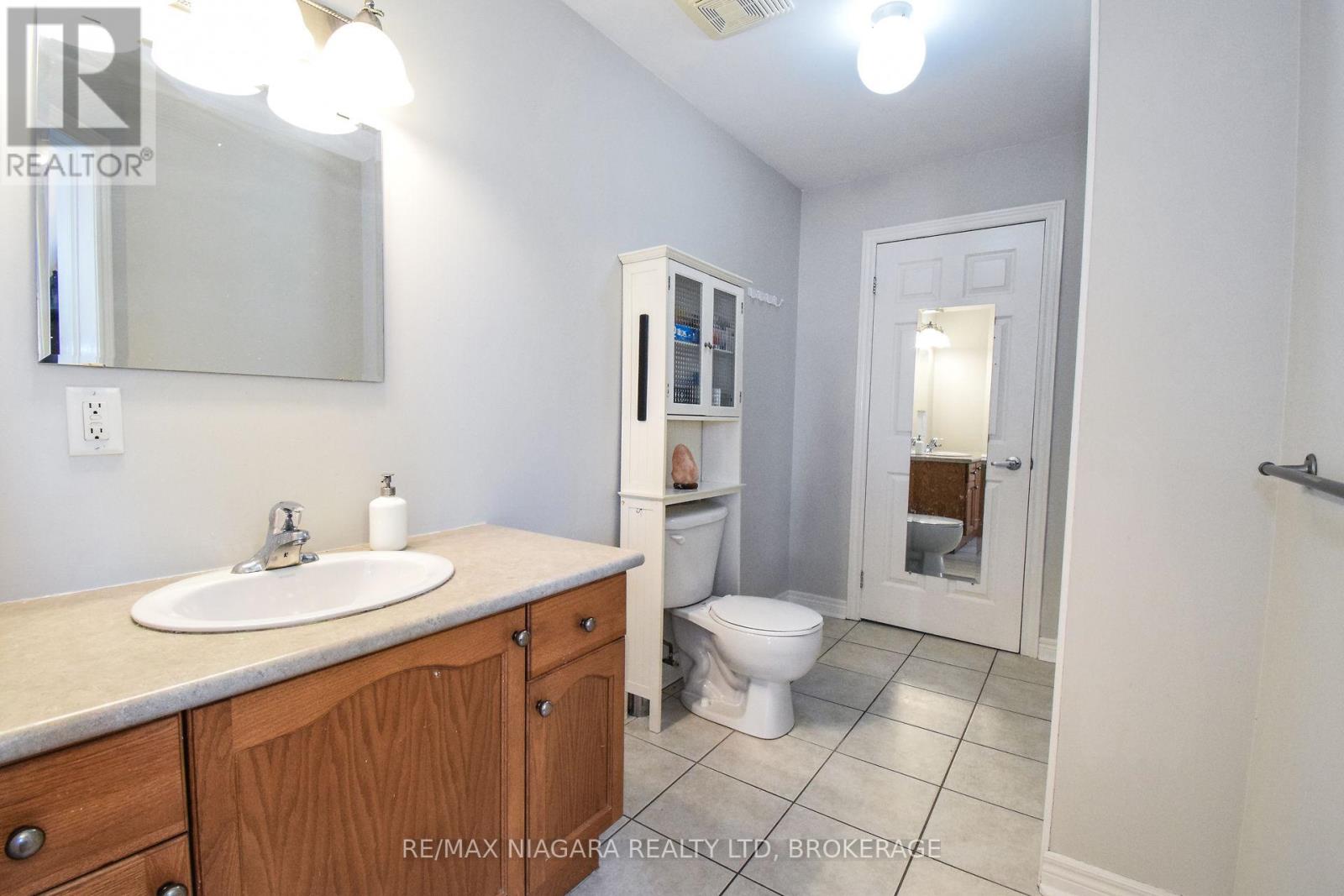 114 - 6365 Drummond Road, Niagara Falls, Ontario  L2G 4N1 - Photo 24 - X12401032