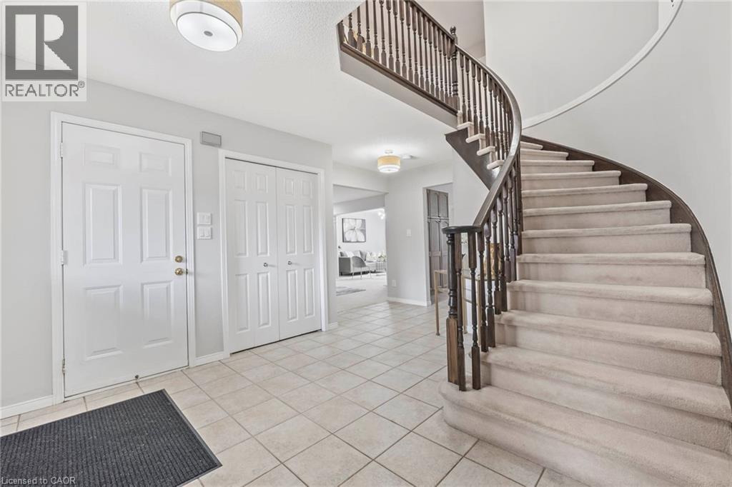 205 Braithwaite Avenue, Ancaster, Ontario  L9G 5A6 - Photo 6 - 40788172